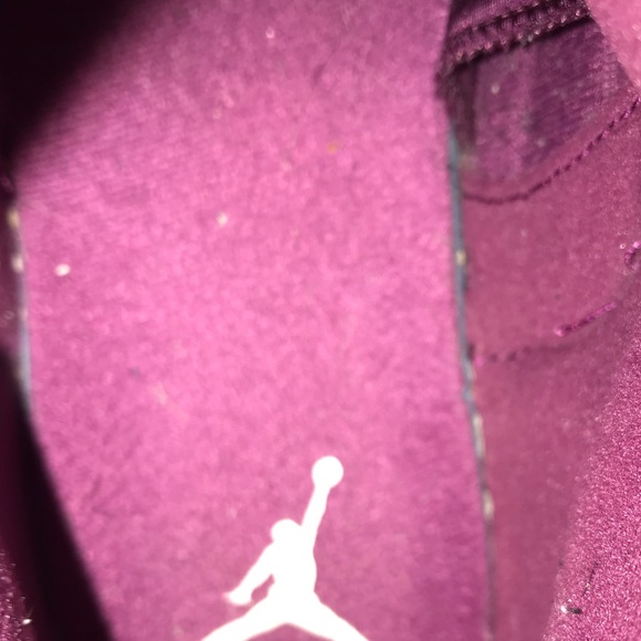 Air Jordan 12 Bordeaux 9.5/10 condition - Picture 5 of 9